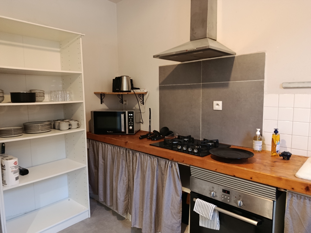 apt B cuisine 1 chateau de Merville juin 2026